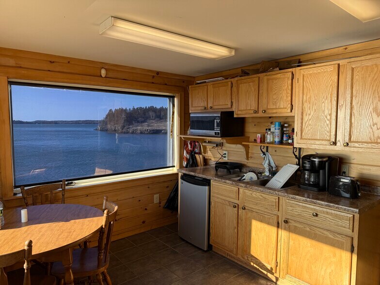 More Photos Of 1 County Rd, Eastport Specialty For Sale