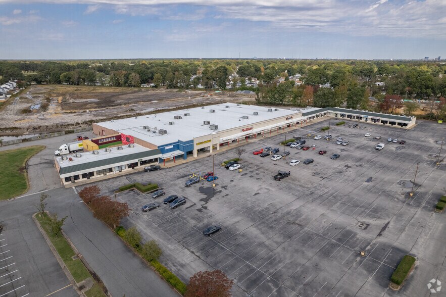 More Photos Of 4520-4644 George Washington Hwy, Portsmouth Storefront For Lease