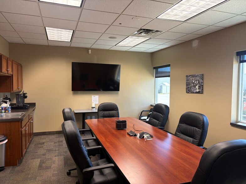 More Photos Of 4705 Clyde Park Ave SW, Grand Rapids Office For Sale
