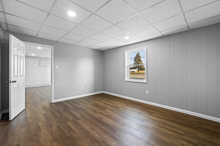 More Photos Of 1482 Seven Valleys Rd, York Multifamily For Sale