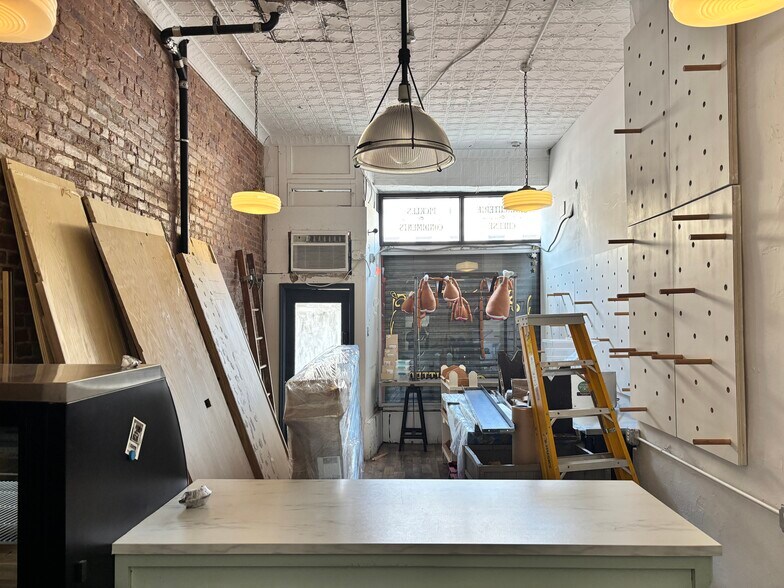 More Photos Of 447 Rogers Ave, Brooklyn Apartments For Lease