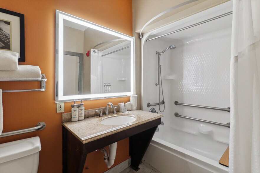 More Photos Of 372 Voters Rd, Slidell Hotel For Sale
