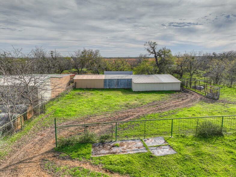 More Photos Of 931 W FM 78, Marion Land For Sale
