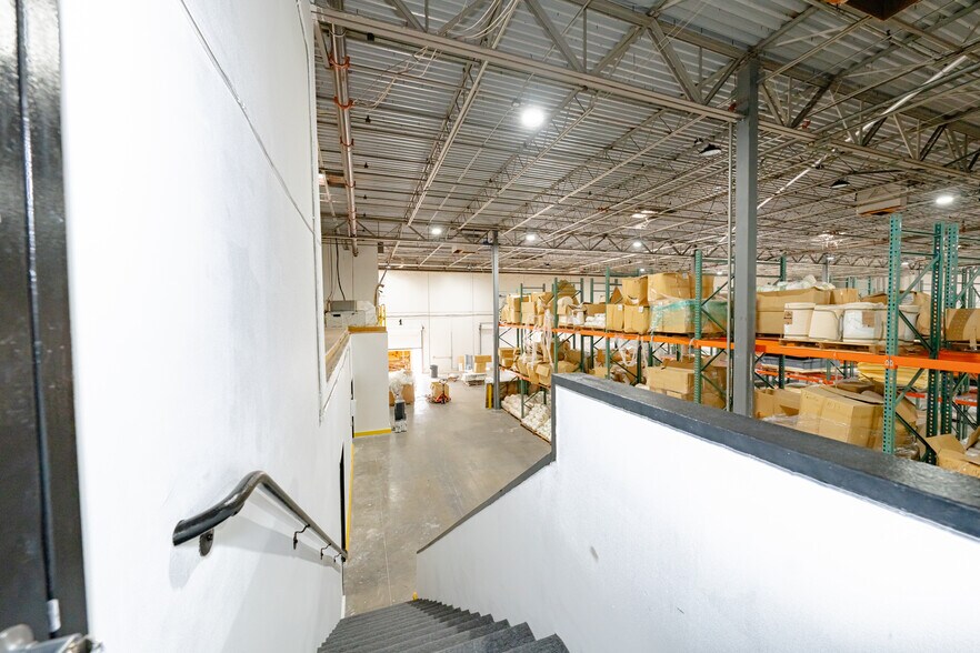 More Photos Of 5360 NW 35th Ave, Fort Lauderdale Warehouse For Lease