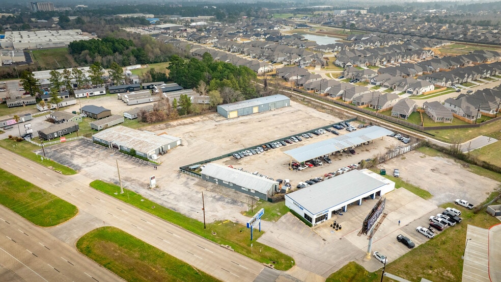 More Photos Of 27210 State Highway 249, Tomball Showroom For Sale