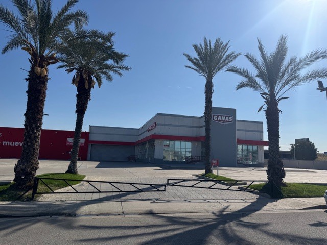 More Photos Of 4608 Rudnick Ct, Bakersfield Auto Dealership For Lease