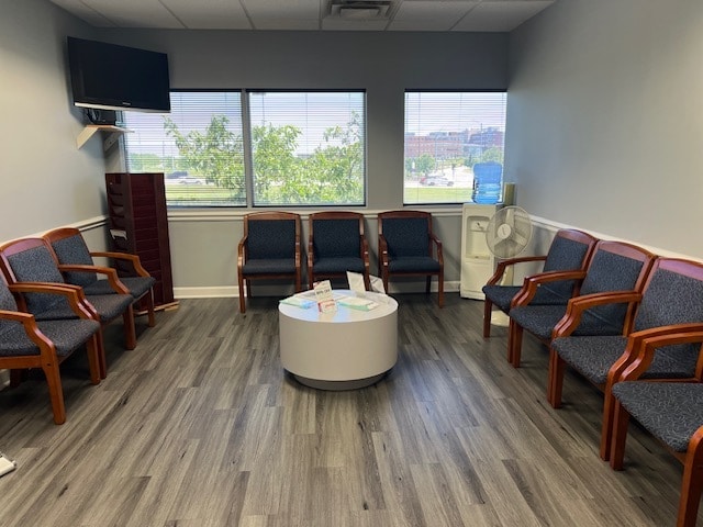 More Photos Of 1530 N Randall Rd, Elgin Medical For Lease