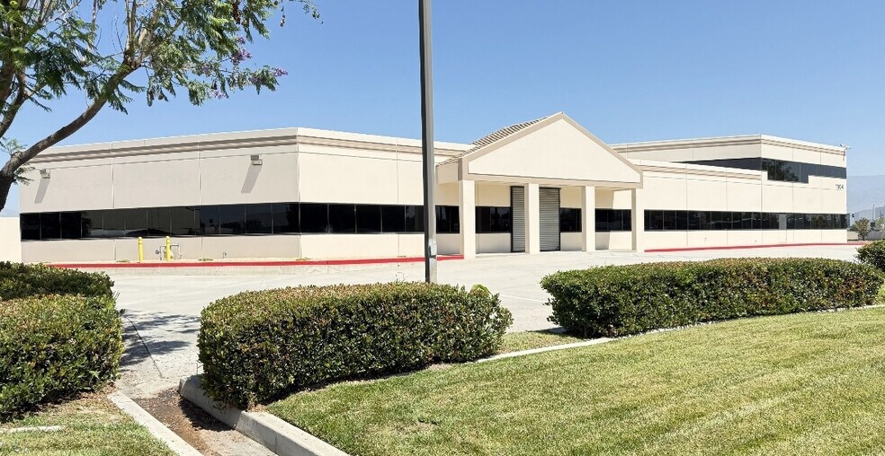 More Photos Of 1504 S Tippecanoe Ave, San Bernardino Freestanding For Lease