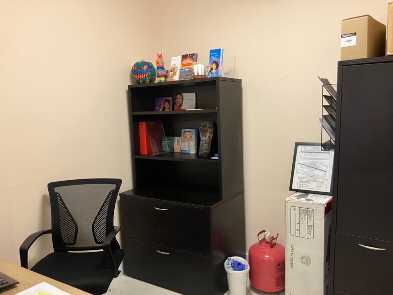 More Photos Of , Tampa Office For Sale