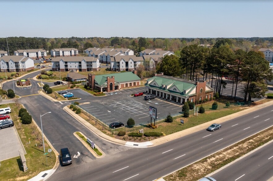 More Photos Of 6408 Brookstone Ln, Fayetteville Medical For Lease