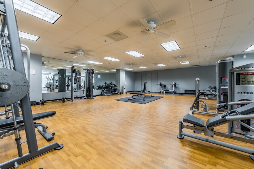 More Photos Of 2500 Northwinds Pky, Alpharetta Office For Lease