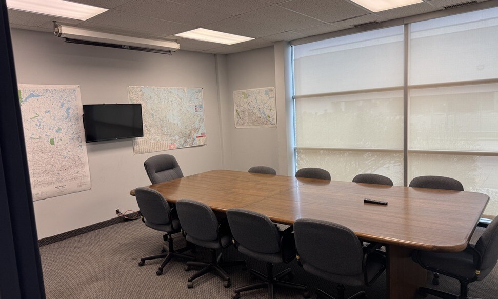 More Photos Of 1480 28th St NE, Calgary Warehouse For Lease