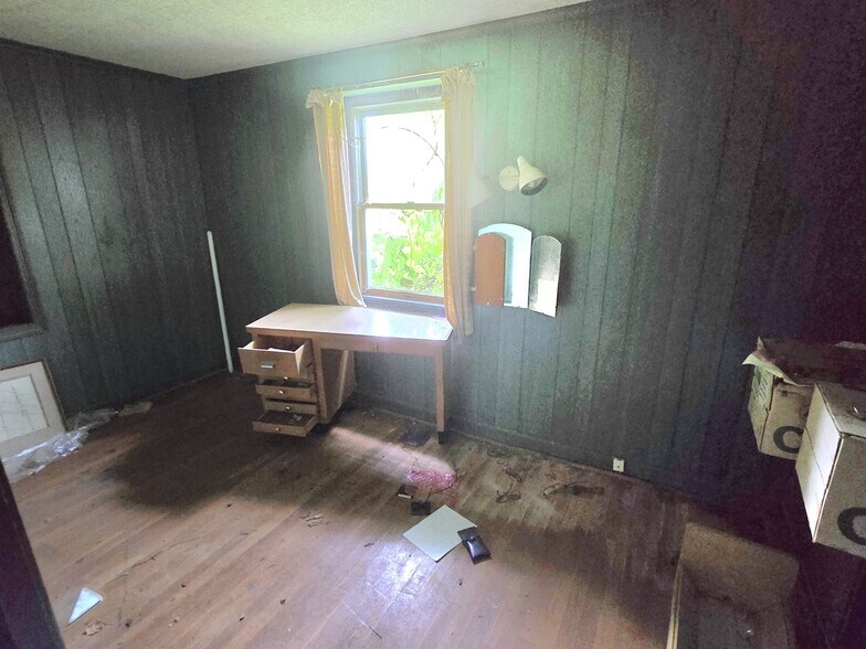 More Photos Of 420 Long Hill Rd, Groton Medical For Sale