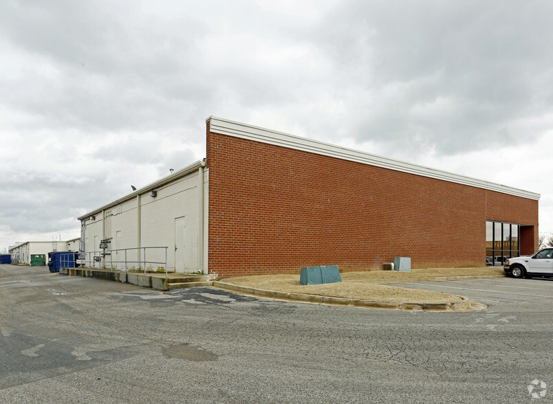 More Photos Of Highway 51 @ Wilkinville Rd, Millington Unknown For Lease