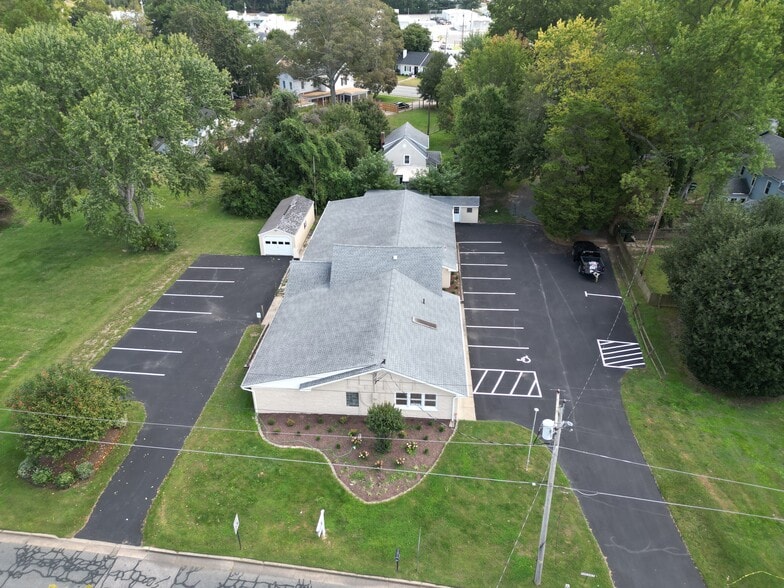 More Photos Of 320 Glebe Rd, Easton Office For Sale