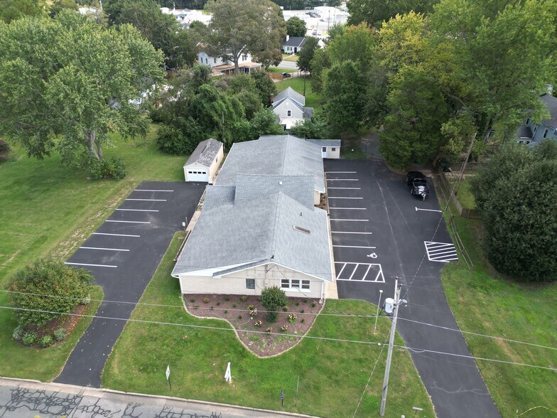 More Photos Of 320 Glebe Rd, Easton Office For Lease