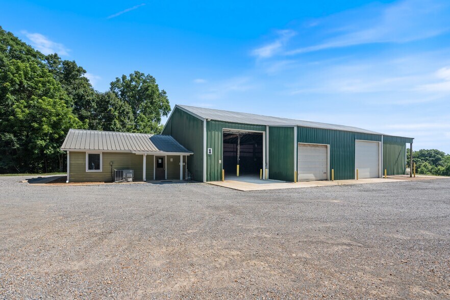 More Photos Of 2898 Crestridge Dr, Centerville Warehouse For Sale