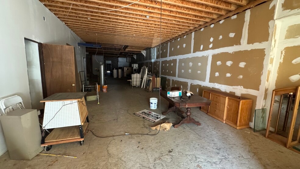 More Photos Of 58 Centre Sq, Easton Apartments For Sale