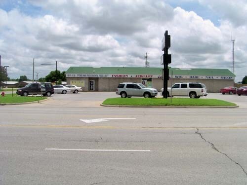 Primary Photo Of 6202 NW Cache Rd, Lawton Storefront For Sale