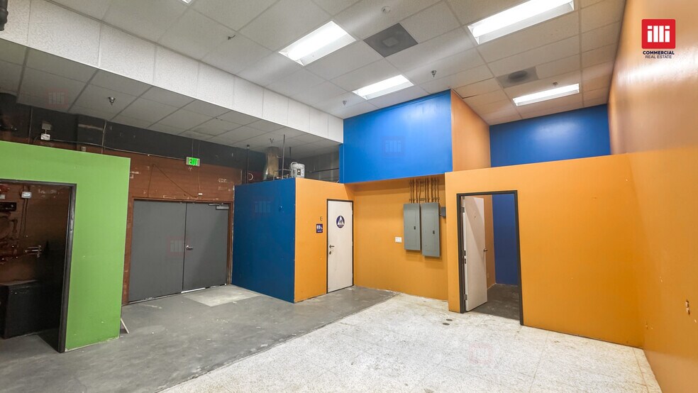 More Photos Of 5810-5850 Sepulveda Blvd, Van Nuys Unknown For Lease