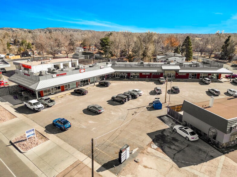 More Photos Of 2107 Templeton Gap Rd, Colorado Springs General Retail For Sale