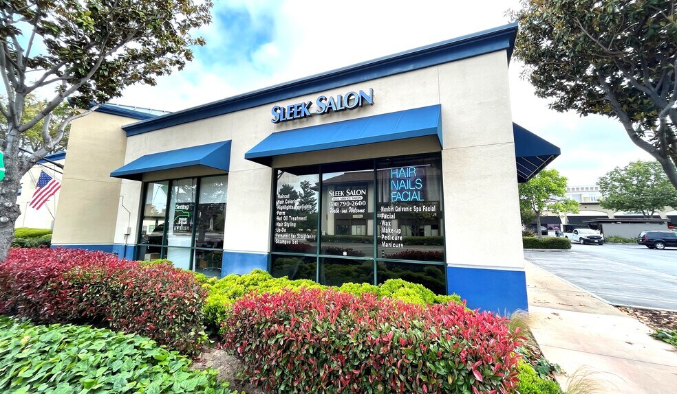 More Photos Of 38980 Paseo Padre Pky, Fremont Bank For Lease