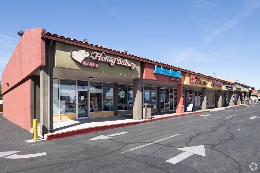 More Photos Of 401-595 Keystone Ave, Reno Unknown For Lease