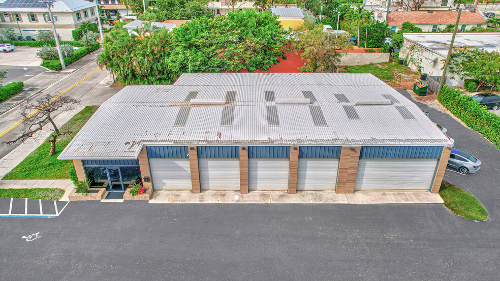 Primary Photo Of 35 SW 1st Ave, Boca Raton Freestanding For Lease