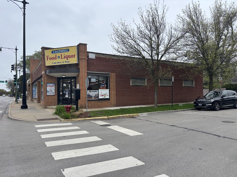 Primary Photo Of 4132-4138 W Peterson Ave, Chicago Storefront Retail Office For Lease