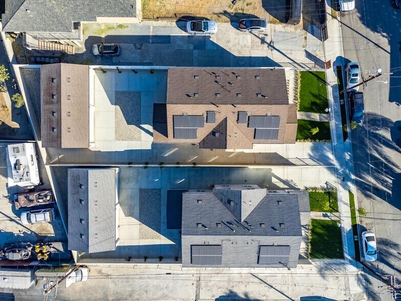 More Photos Of 1109 N Mulberry Ave, Compton Apartments For Sale