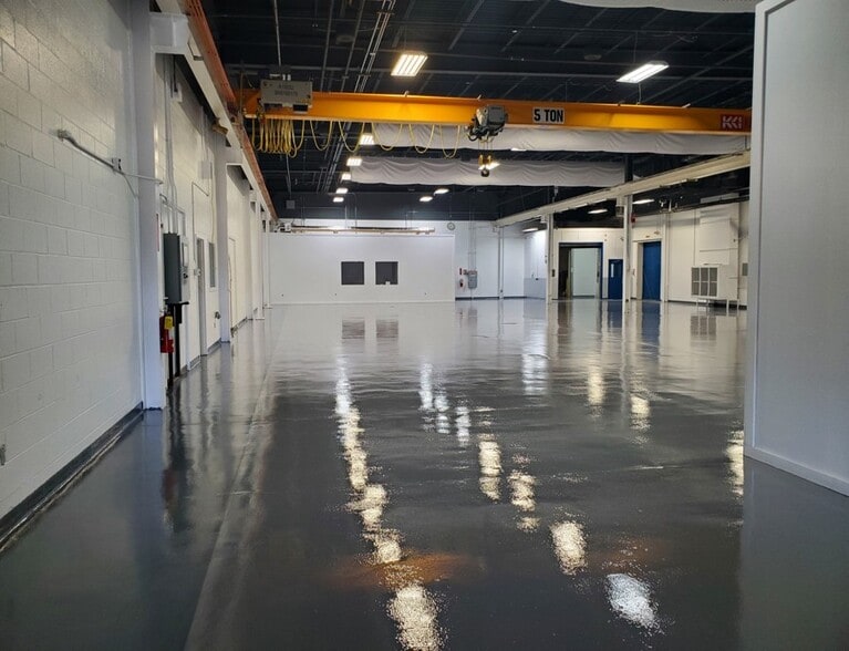 More Photos Of 208 Nypro Ln, Dothan Manufacturing For Sale