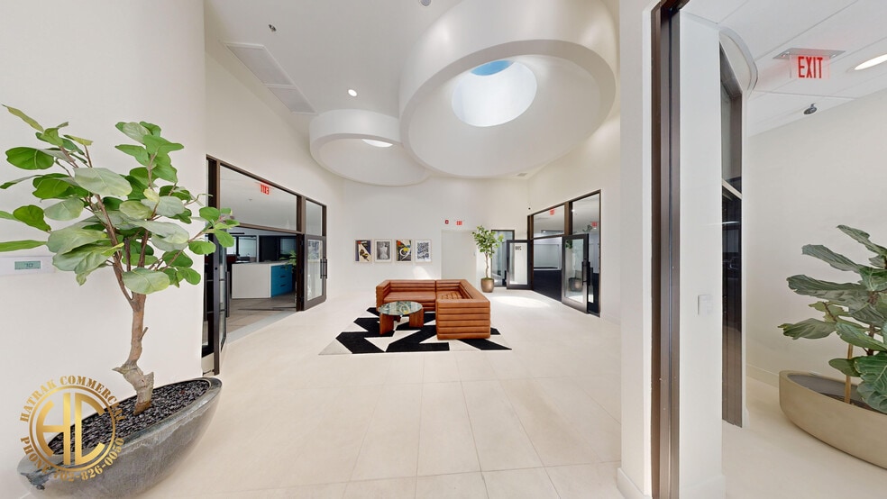 More Photos Of 626 S 3rd St, Las Vegas Office For Sale