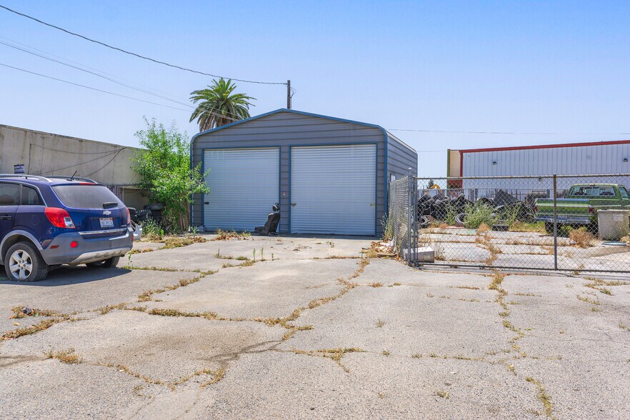 More Photos Of 1450 W Main St, Merced Auto Repair For Sale