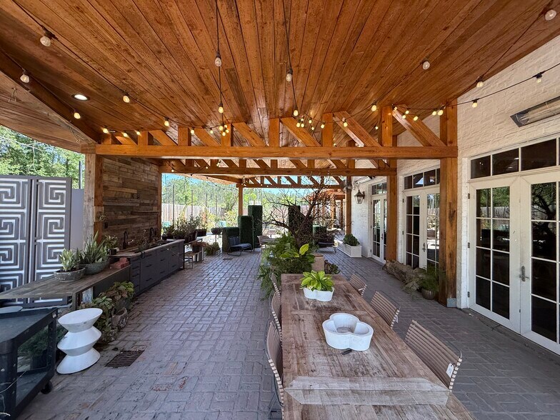 More Photos Of 29080 -29092 Krentel Rd, Lacombe Flex For Sale