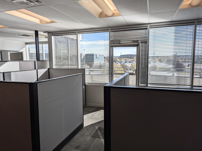More Photos Of 2112 Premier Way, Sherwood Park Office For Sale