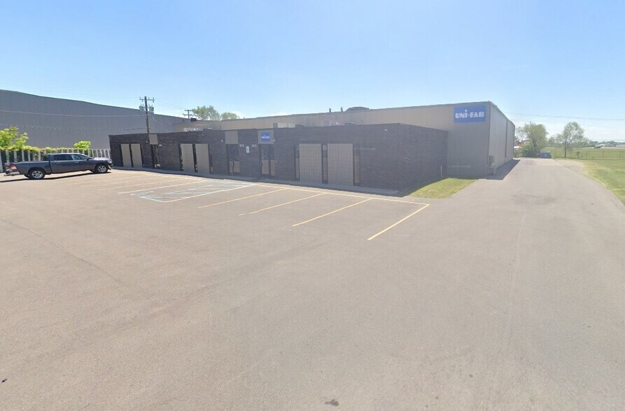 More Photos Of 9115-9123 General Ct, Plymouth Warehouse For Lease