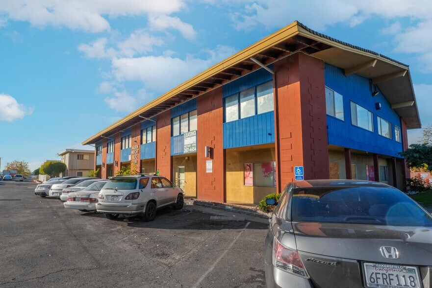 More Photos Of 2391 Arden Way, Sacramento Office For Sale