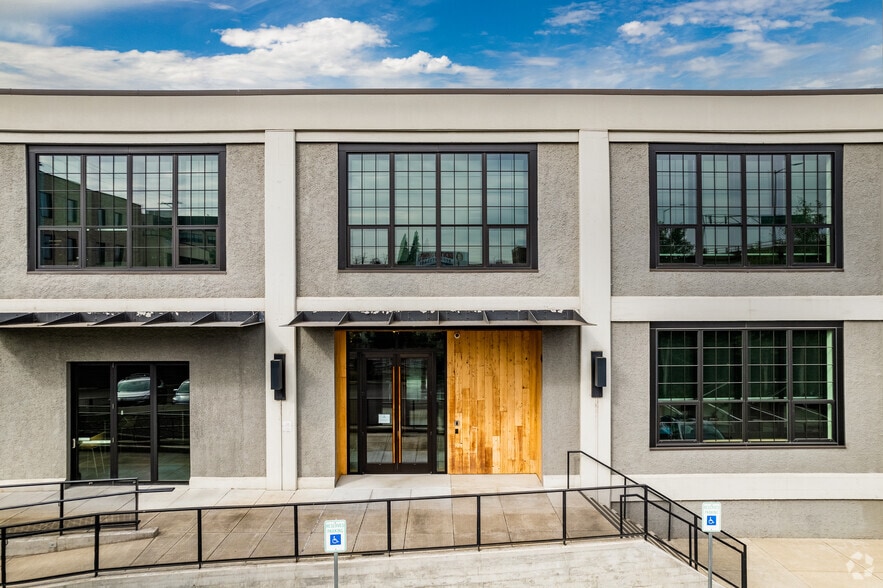 More Photos Of 1510 SE Water Ave, Portland Office For Lease
