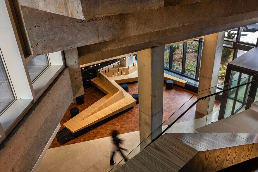 More Photos Of 163-05 Archer Ave, Jamaica Apartments For Lease