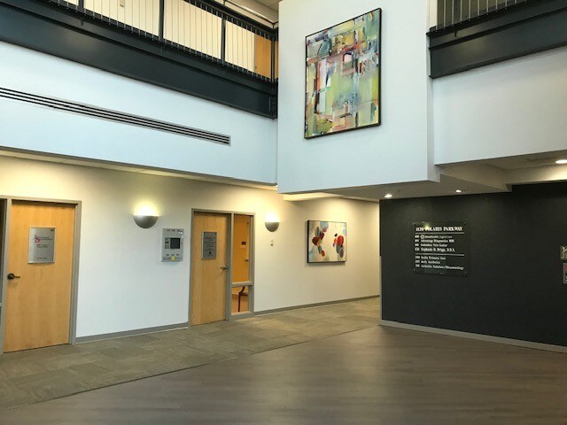 More Photos Of 1120 Polaris Pky, Columbus Medical For Lease