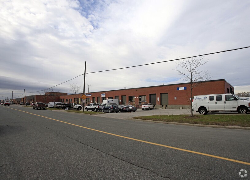 More Photos Of 763 Warden Ave, Toronto Warehouse For Lease