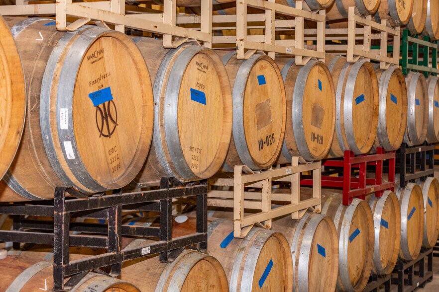 More Photos Of 27058 Mount Pleasant Rd, Columbus Winery Vineyard For Sale