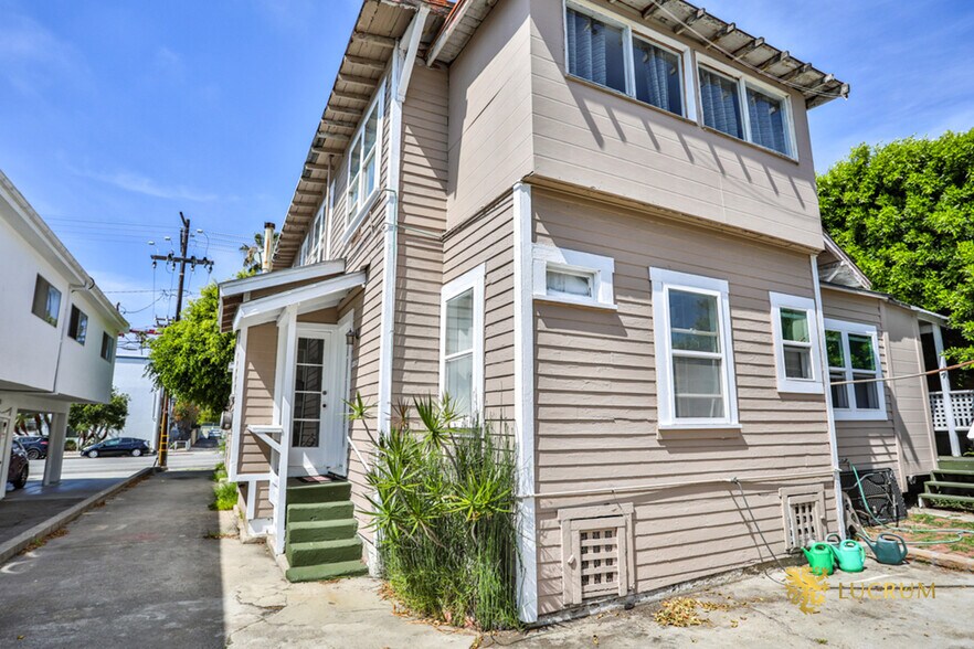 More Photos Of 238 Bicknell Ave, Santa Monica Apartments For Sale