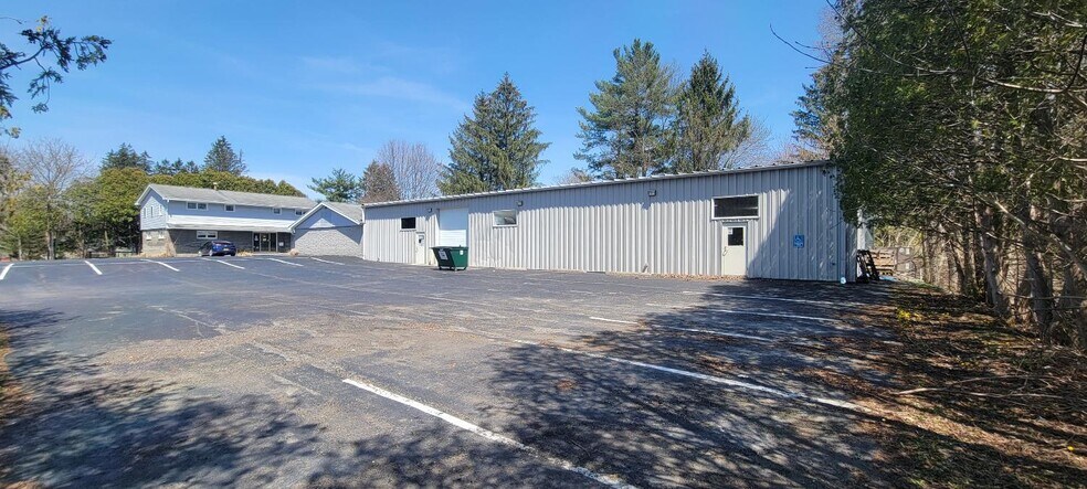 More Photos Of 107 Corona Ave, Groton Warehouse For Sale