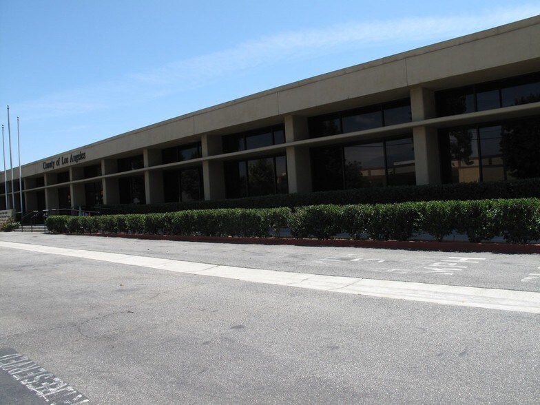 More Photos Of 9320-9328 Telstar Ave, El Monte Light Distribution For Sale