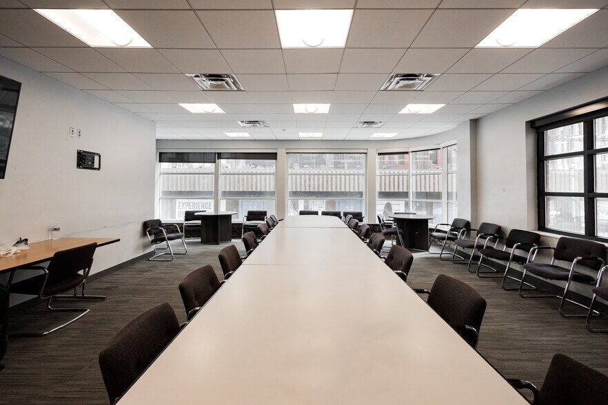 More Photos Of 1401 Farmer St, Detroit Office For Lease