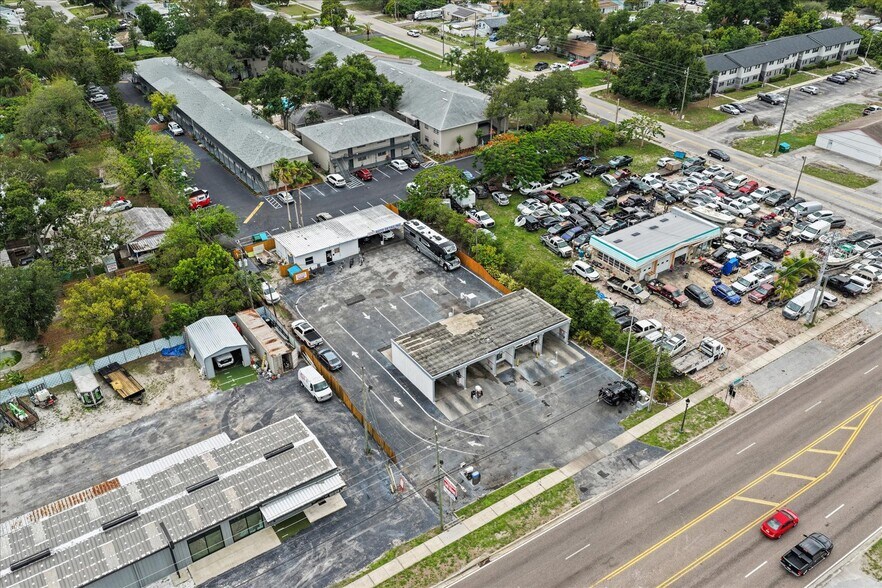 More Photos Of 6170 54th Ave N, Kenneth City Carwash For Sale