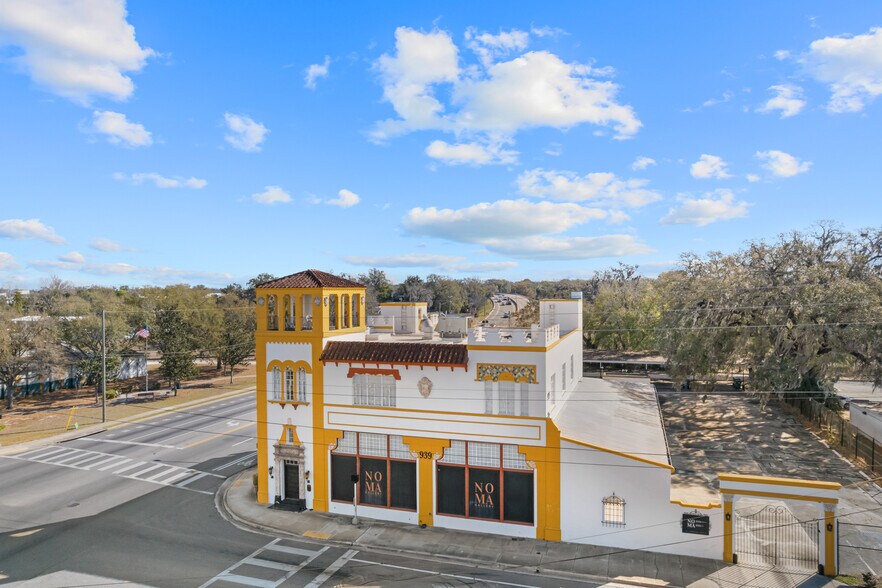 More Photos Of 939 N Magnolia Ave, Ocala Freestanding For Sale