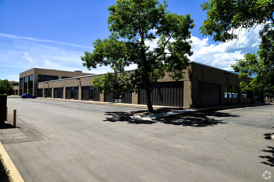 Primary Photo Of 1685 38th St, Boulder Unknown For Lease