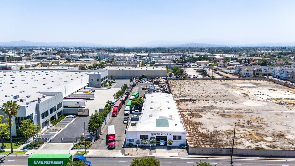 More Photos Of 1150 N Anaheim Blvd, Anaheim Warehouse For Sale